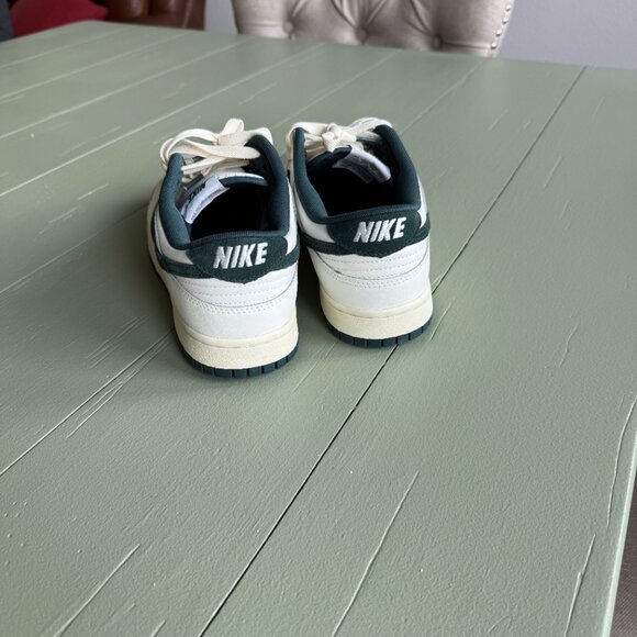 Nike Dunk Low Athletic Department - Deep Jungle - Picture 2 of 6